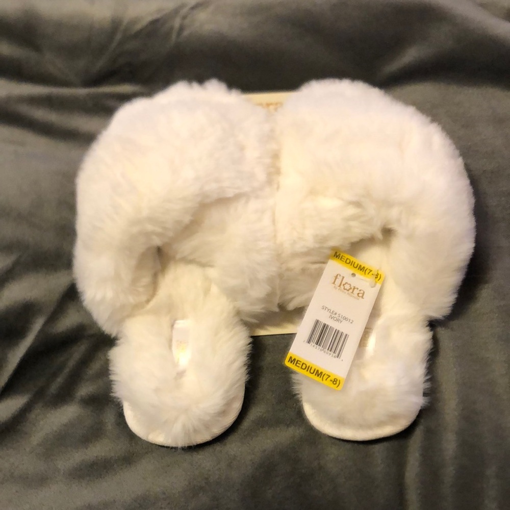 Flora faux fur slippers